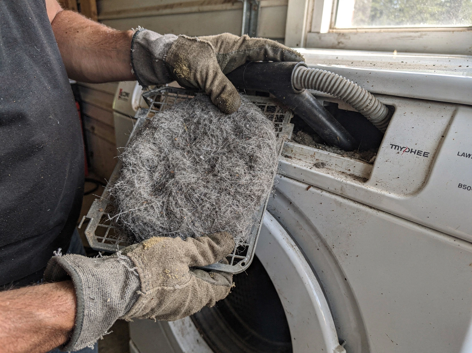 Cleaning Dryer Lint Trap service in Falmouth, VA